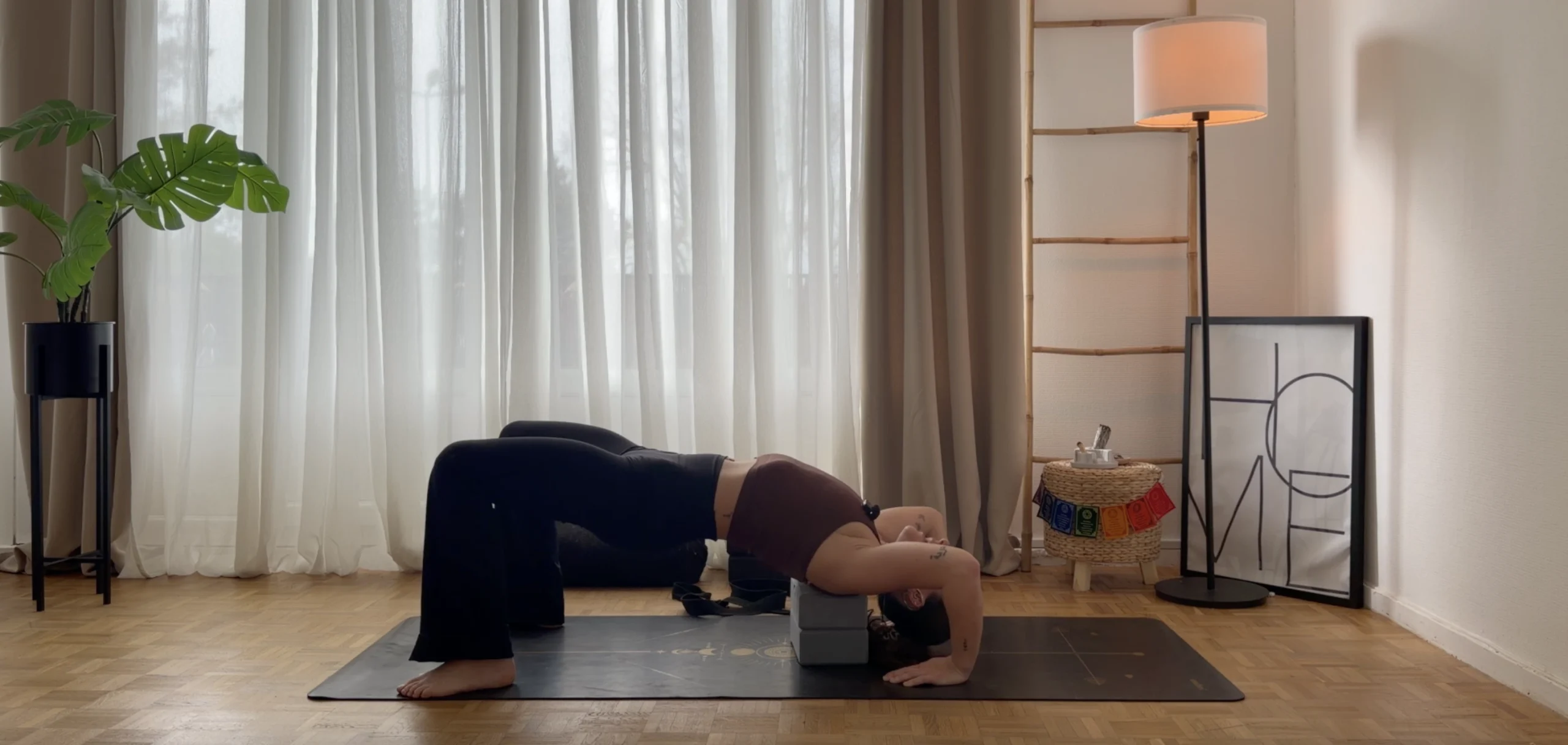 posture du pont yoga