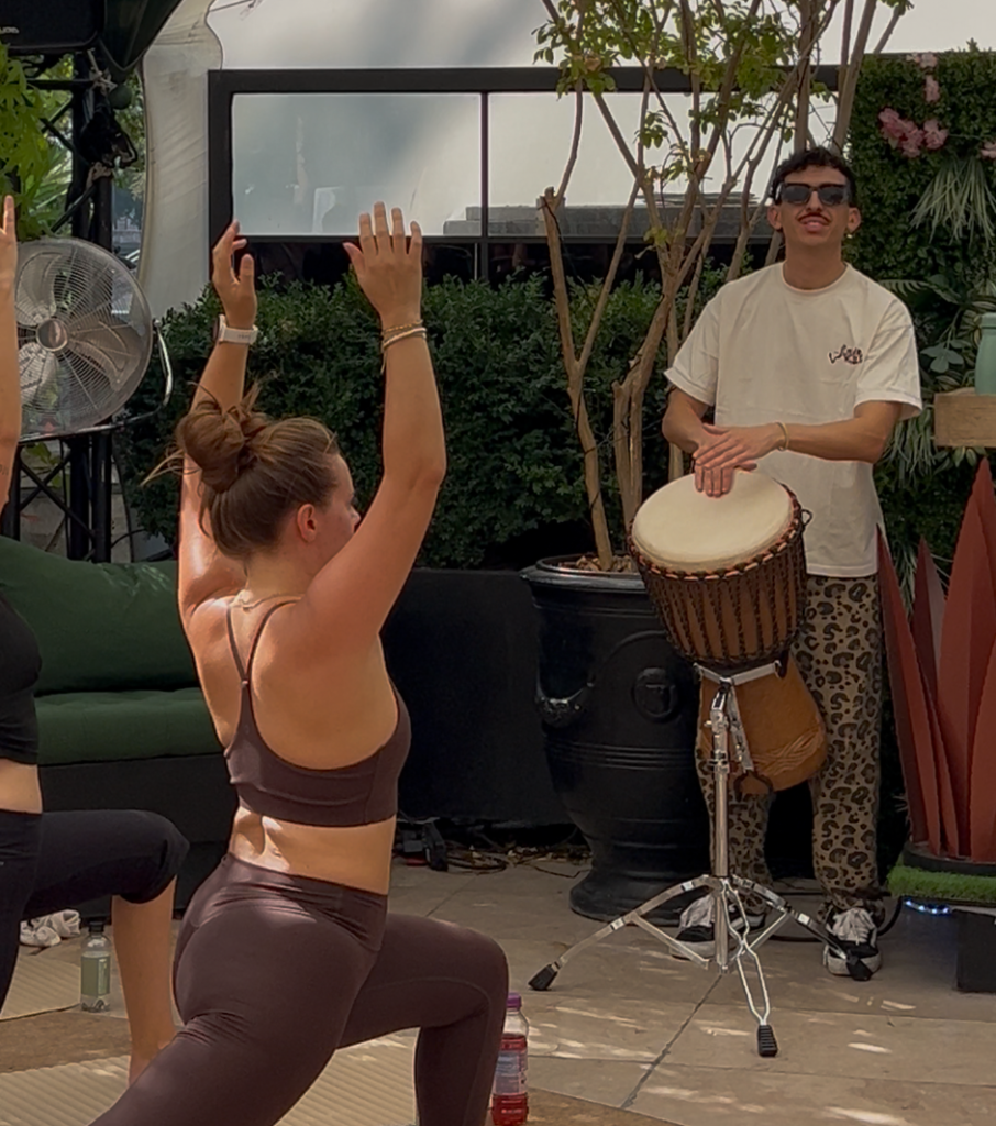 dejmbe et yoga