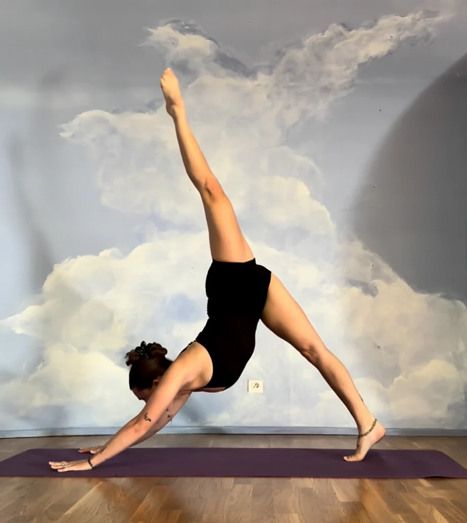posture chien a trois pattes yoga